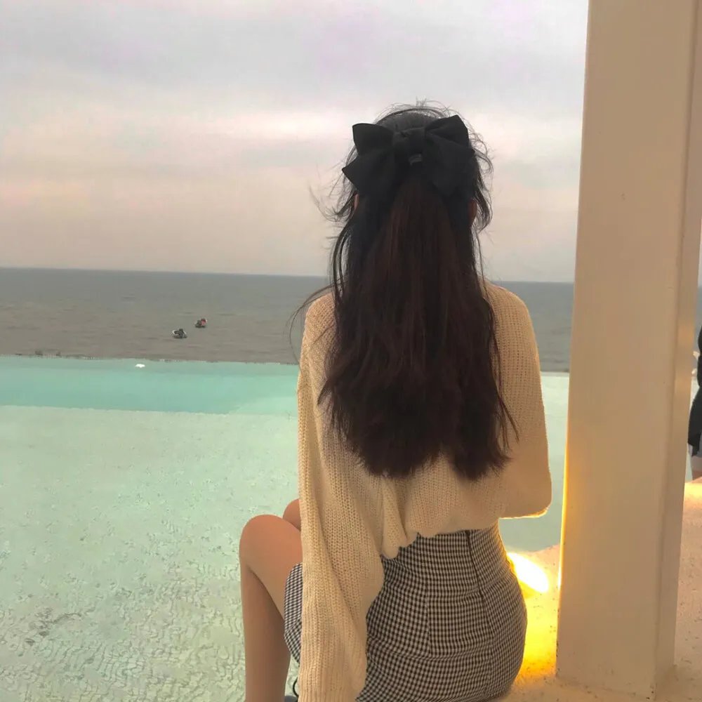 合家欢聚刻夫妻离别时